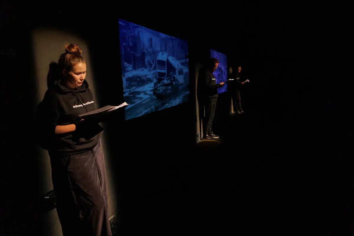 Театр L.O.F.T. «CRIME». Форум СловоНово 2025. Фото Алексей Леняшин