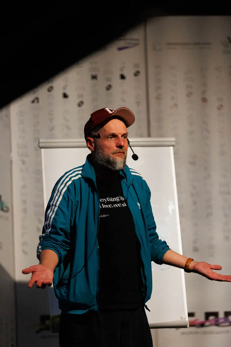 Иван Вырыпаев. Форум СловоНово 2025. Фото Алексей Леняшин