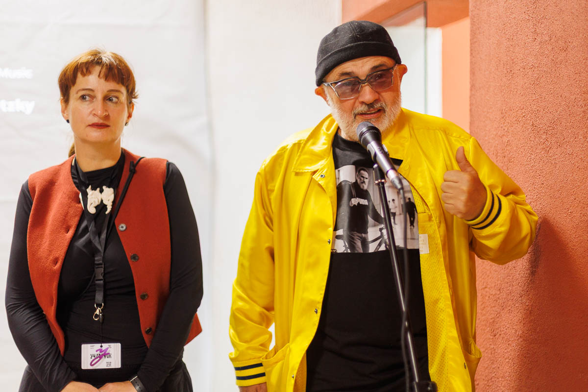 Маша Троцки и Марат Гельман. Форум СловоНово 2025. Фото Алексей Леняшин