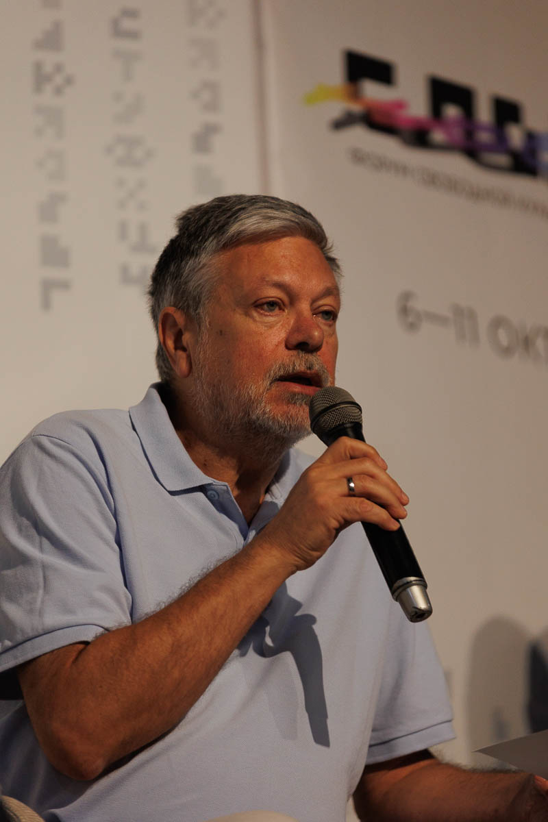 Михаил Шишкин. Форум СловоНово 2025. Фото Алексей Леняшин