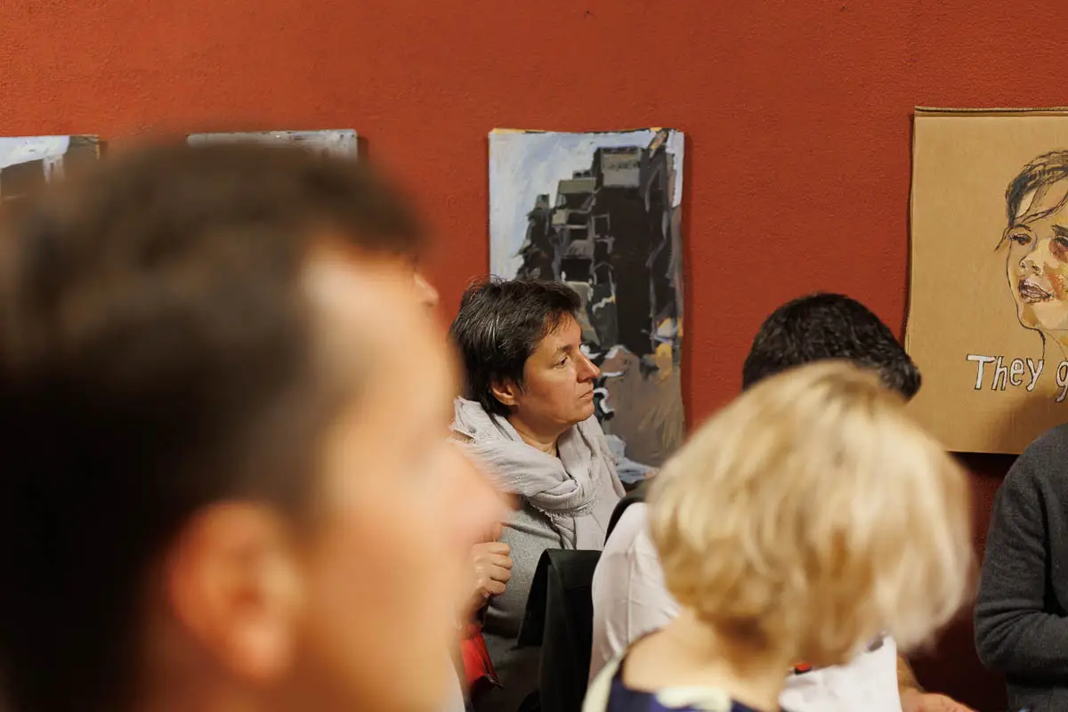 Выставка Катя Каменева. Из серии «ОКНО». Форум СловоНово 2025. Фото Алексей Леняшин