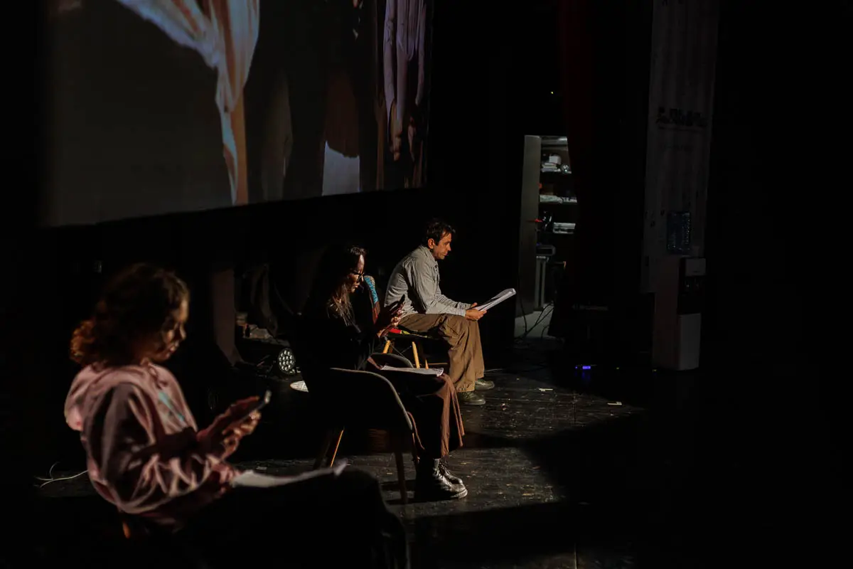 Читка театра Fulcro. Форум СловоНово 2025. Фото Алексей Леняшин