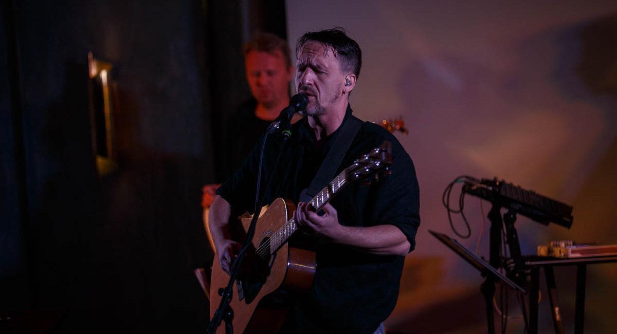 Артур Смольянинов, группа cheLovek. Форум СловоНово 2024